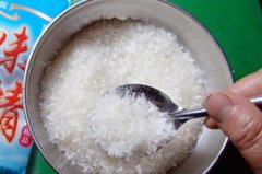 鸡精和味精到底哪个会更好?